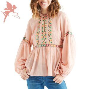 NWT LUCKY Blush Embroidered peasant top